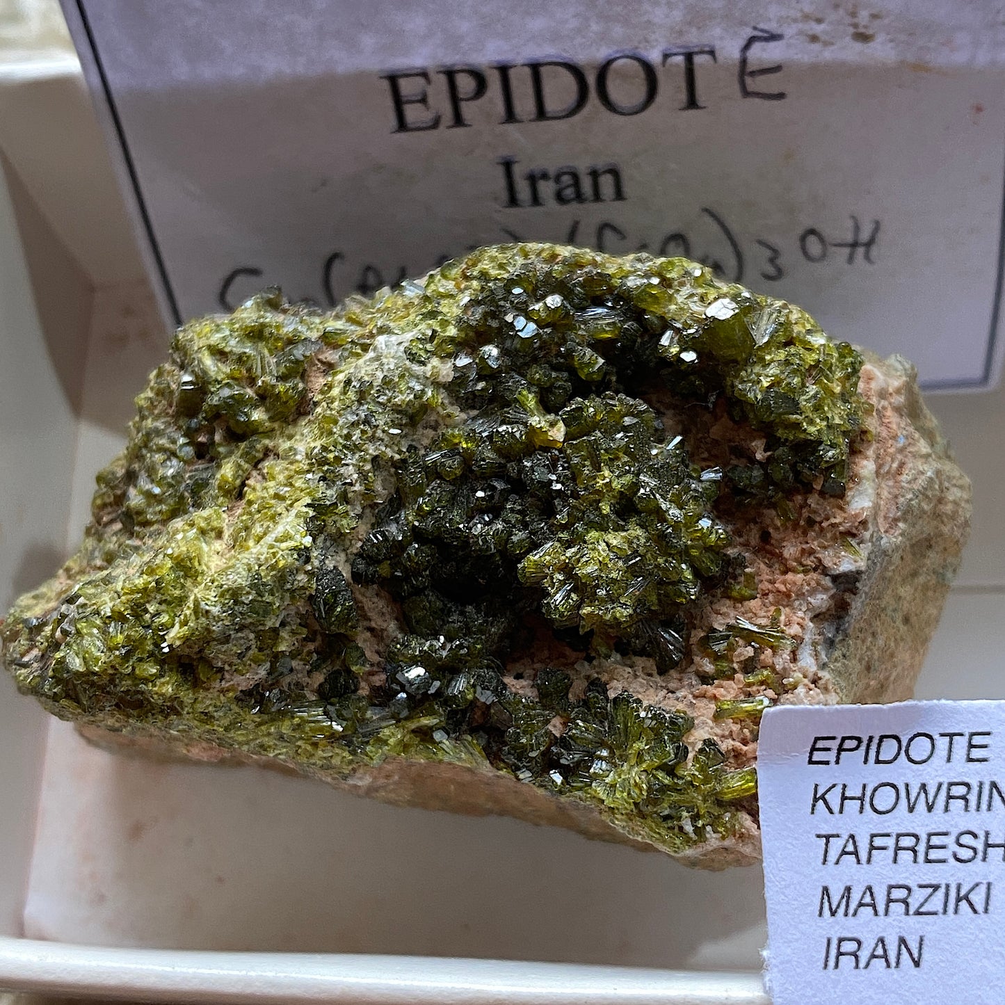 EPIDOTE - KHOWRIN MOUNTAIN, MARZIKI PROVINCE, IRAN 77g MF4286