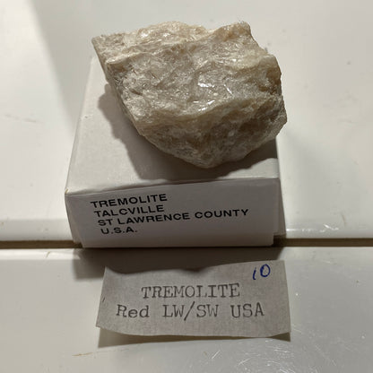 TREMOLITE : TALCVILLE, ST LAWRENCE COUNTY, NEW YORK, U.S.A.  19g  MF5449