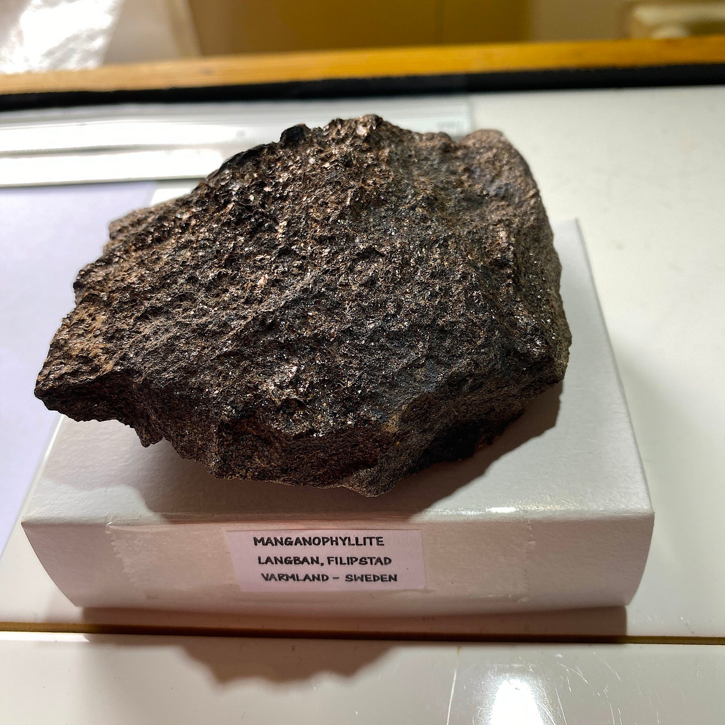 MANGANOPHYLLITE  ORE SPECIMEN  FROM LANGBAN, SWEDEN  325g  MF9872