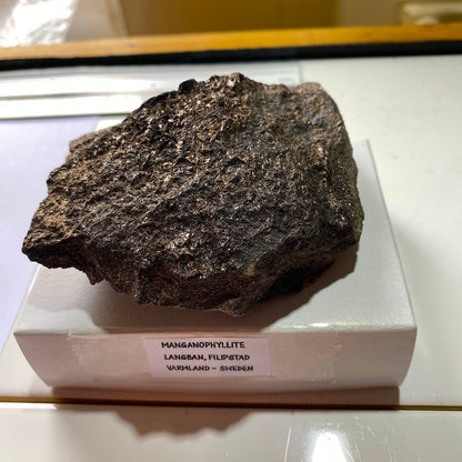 MANGANOPHYLLITE  ORE SPECIMEN  FROM LANGBAN, SWEDEN  325g  MF9872