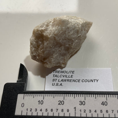 TREMOLITE : TALCVILLE, ST LAWRENCE COUNTY, NEW YORK, U.S.A.  19g  MF5449