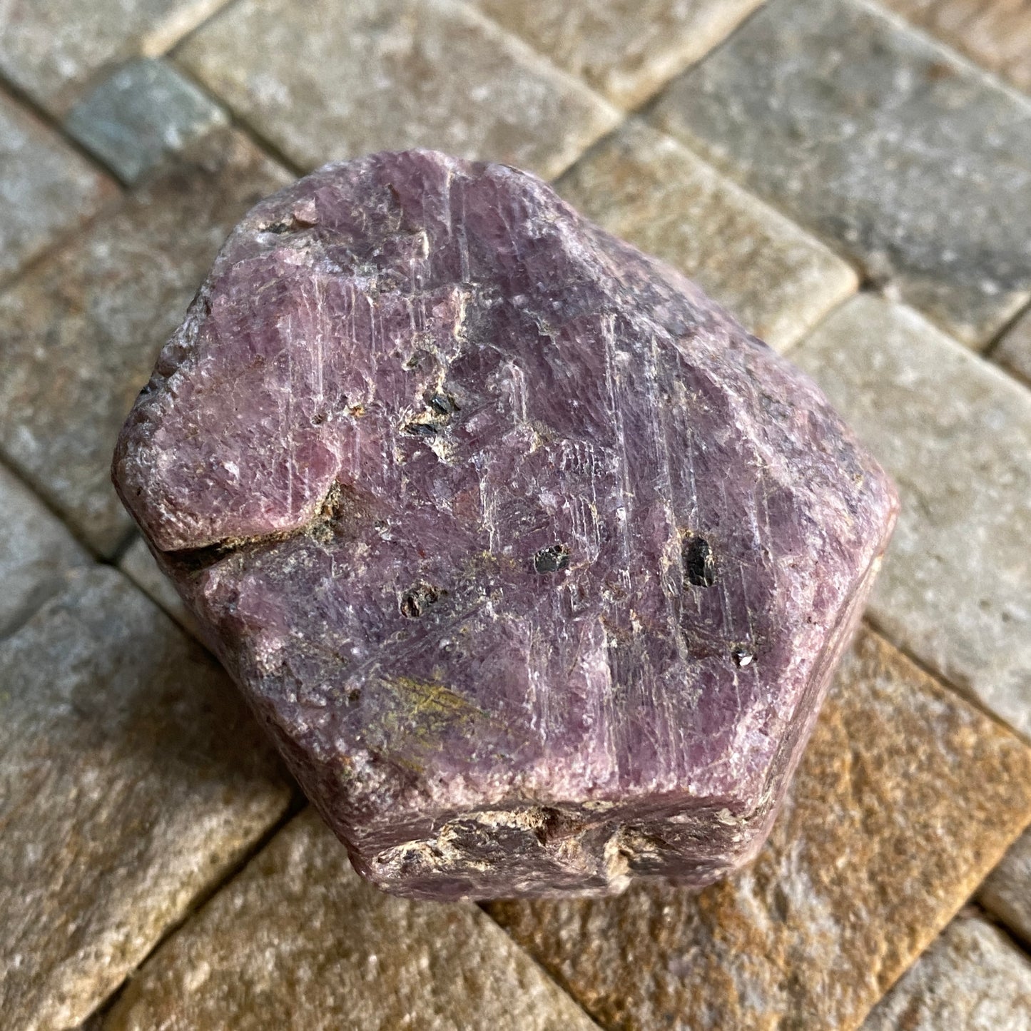 RUBY CORUNDUM - LONGIDO DISTRICT, ARUSHA, TANZANIA, AFRICA HEAVY 133g MF2107