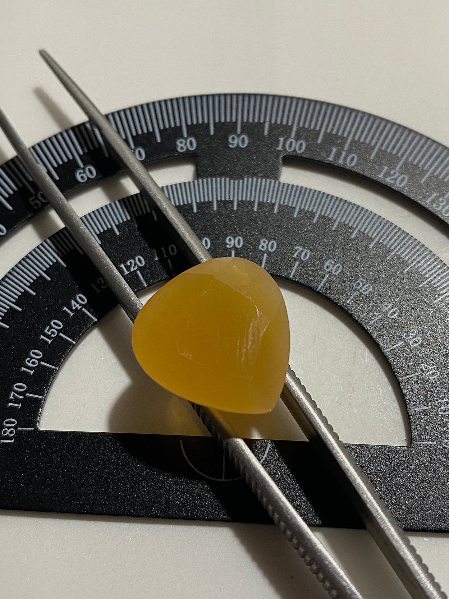 OPAL NATURAL GEMSTONE : CARBONERA MINE, QUERETARO, MEXICO 9.24Ct MFG4814