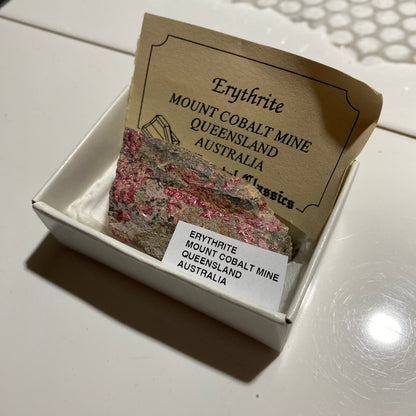 ERYTHRITE : MOUNT COBALT MINE, SELWYN DISTRICT, QUEENSLAND, AUSTRALIA 54g MF5432