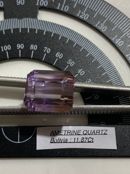AMETRINE NATURAL GEMSTONE : ANAHI MINE, SANTA CRUZ, BOLIVIA. 11.87Ct MFG4816