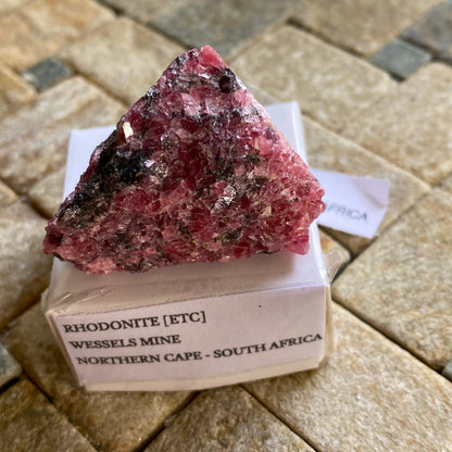 RHODONITE [ETC] - WESSELS MINE, NORTHERN CAPE, SOUTH AFRICA. 39g MF2095