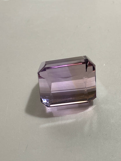 AMETRINE NATURAL GEMSTONE : ANAHI MINE, SANTA CRUZ, BOLIVIA. 11.87Ct MFG4816