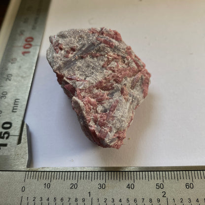 RUBELLITE TOURMALINE IN MICA MATRIX - VARAUTRASK, SWEDEN. 60g MF2092