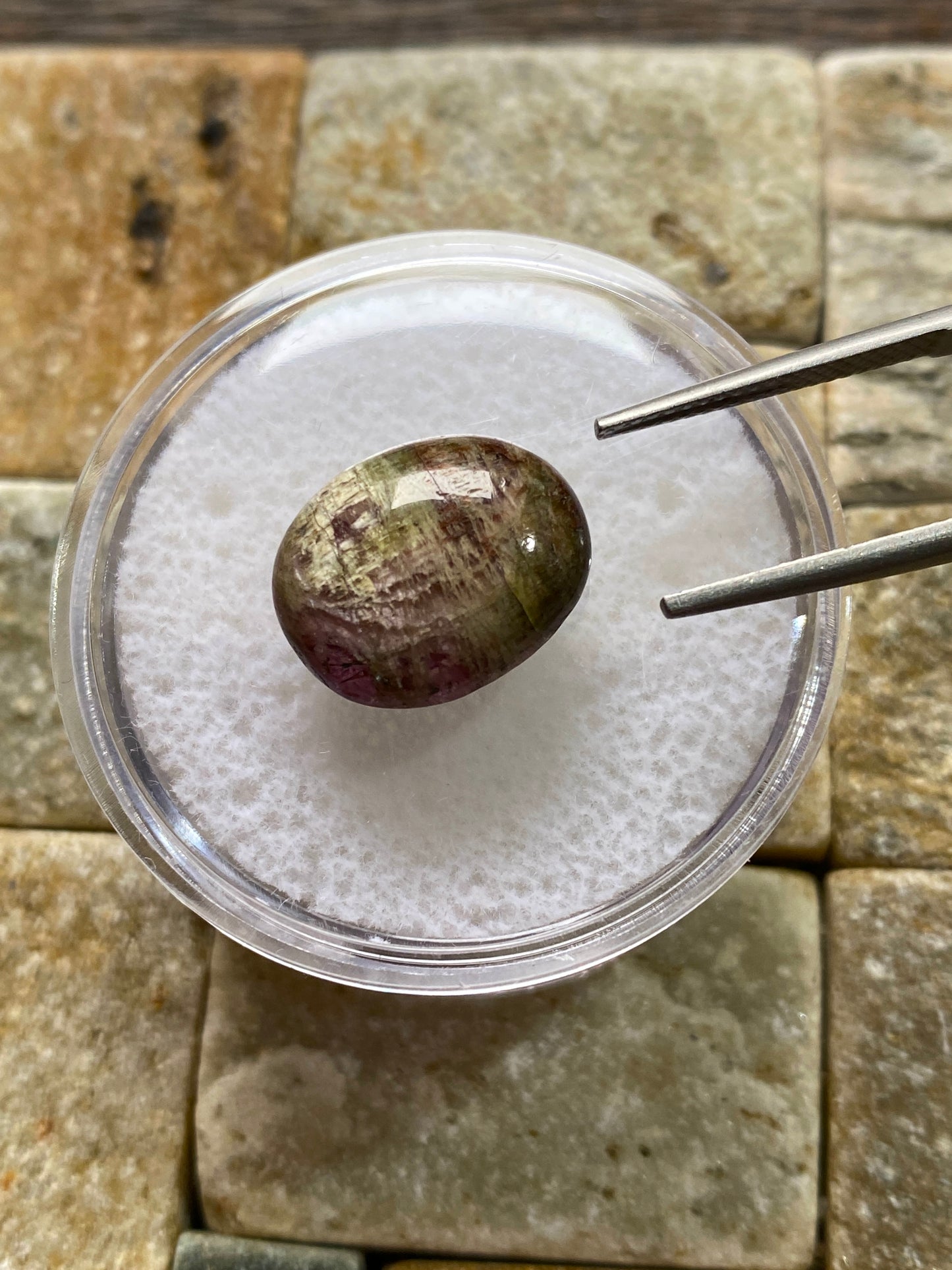 TOURMALINE UNUSUAL NATURAL GEMSTONE : SOLWEZI DISTRICT, ZAMBIA 6.87Ct MFG4819