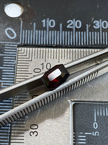 ANDRADITE GARNET GEMSTONE : WESSELS MINE, SOUTH AFRICA. 3.10Ct MFG4820