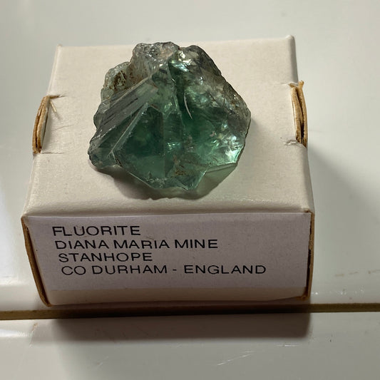 FLUORITE WITH TWINNING : DIANA MARIA MINE, STANHOPE, COUNTY DURHAM  7g. MF5452