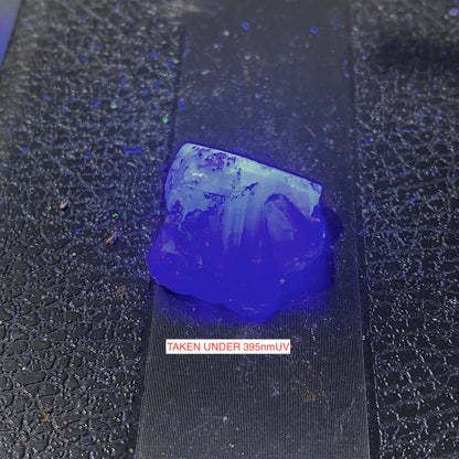 FLUORITE WITH TWINNING : DIANA MARIA MINE, STANHOPE, COUNTY DURHAM  7g. MF5452