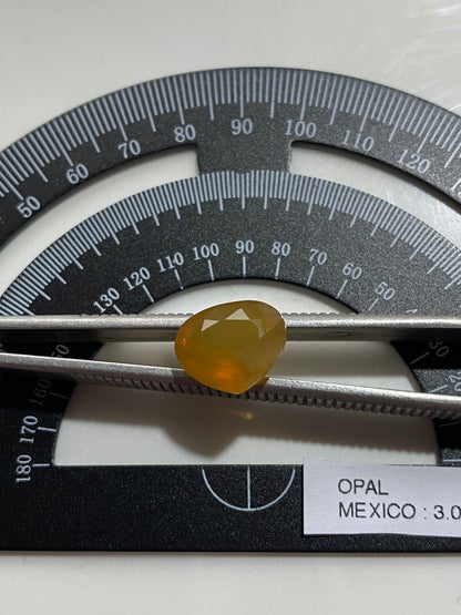 OPAL NATURAL GEMSTONE : CARBPNERA MINE, QUERETARO, MEXICO  3.00Ct MFG4822