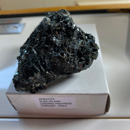 HEMATITE FROM ELBA ISLAND, TUSCANY, ITALY.  260g MF2168