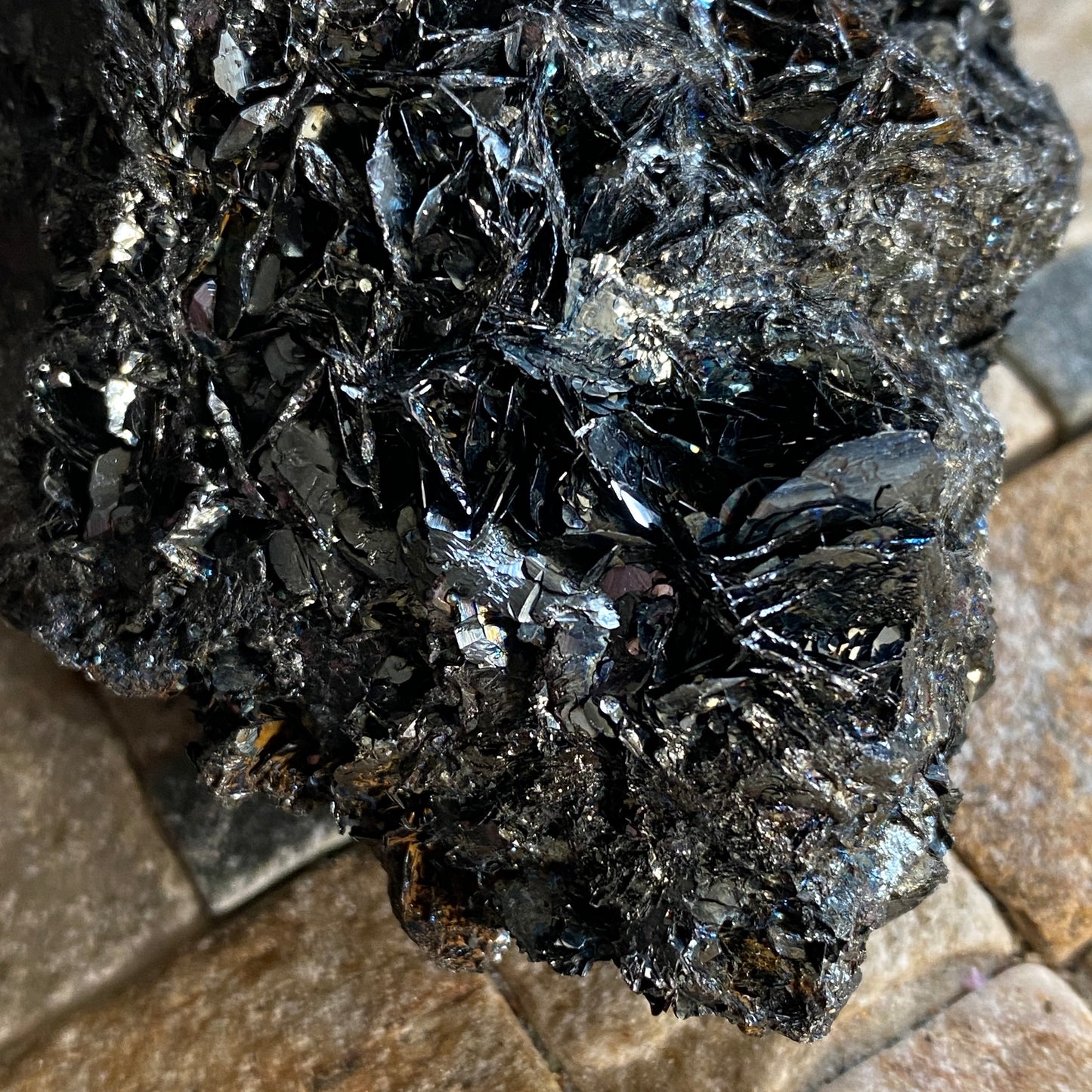 HEMATITE FROM ELBA ISLAND, TUSCANY, ITALY.  260g MF2168