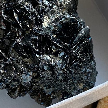 HEMATITE FROM ELBA ISLAND, TUSCANY, ITALY.  260g MF2168