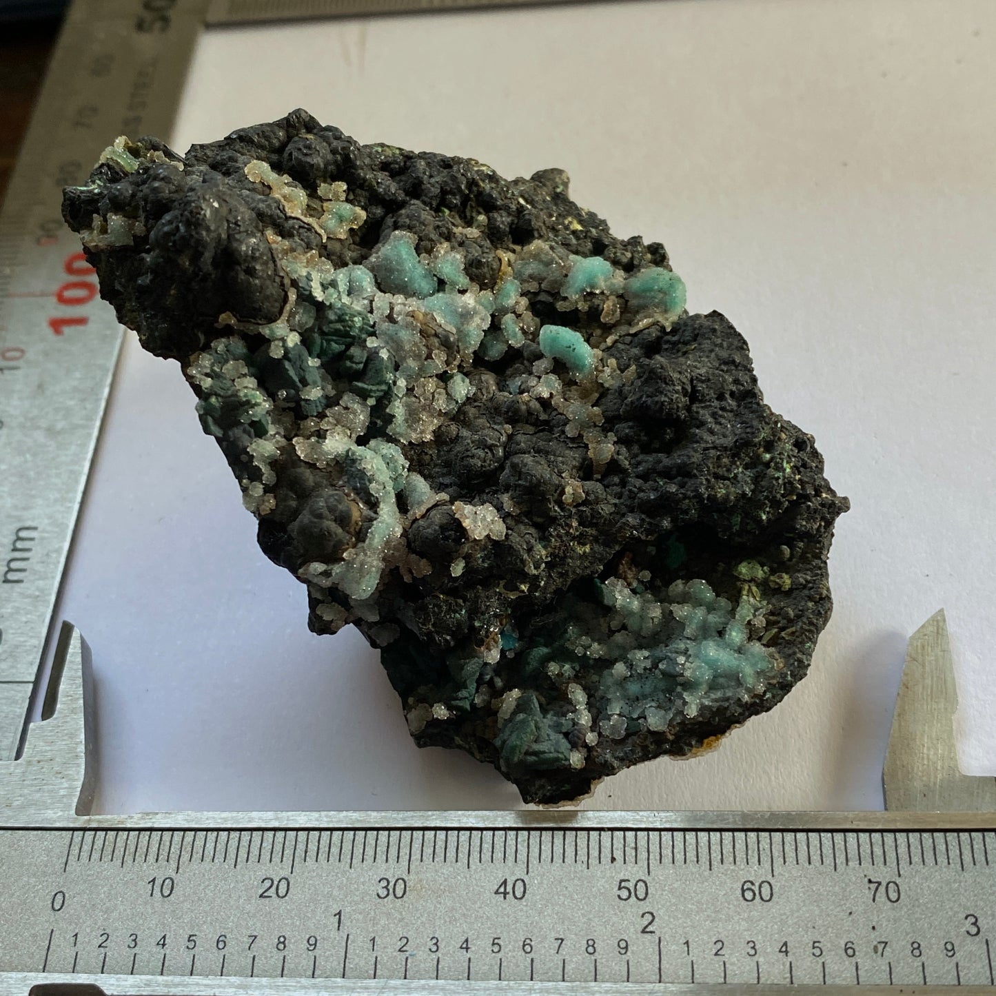 ROSASITE ON BLACK MANGANESE OXIDE MATRIX - OJUELA MINE, MEXICO  53g. MF2169