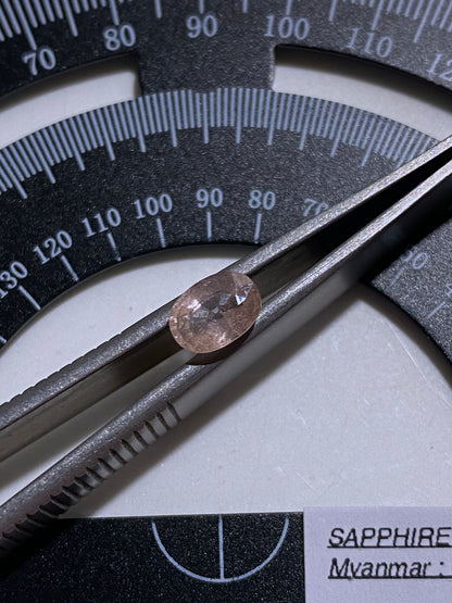 SAPPHIRE CORUNDUM NATURAL GEMSTONE : MOGOK, MANDALAY, BURMA 0.90Ct MFG4824