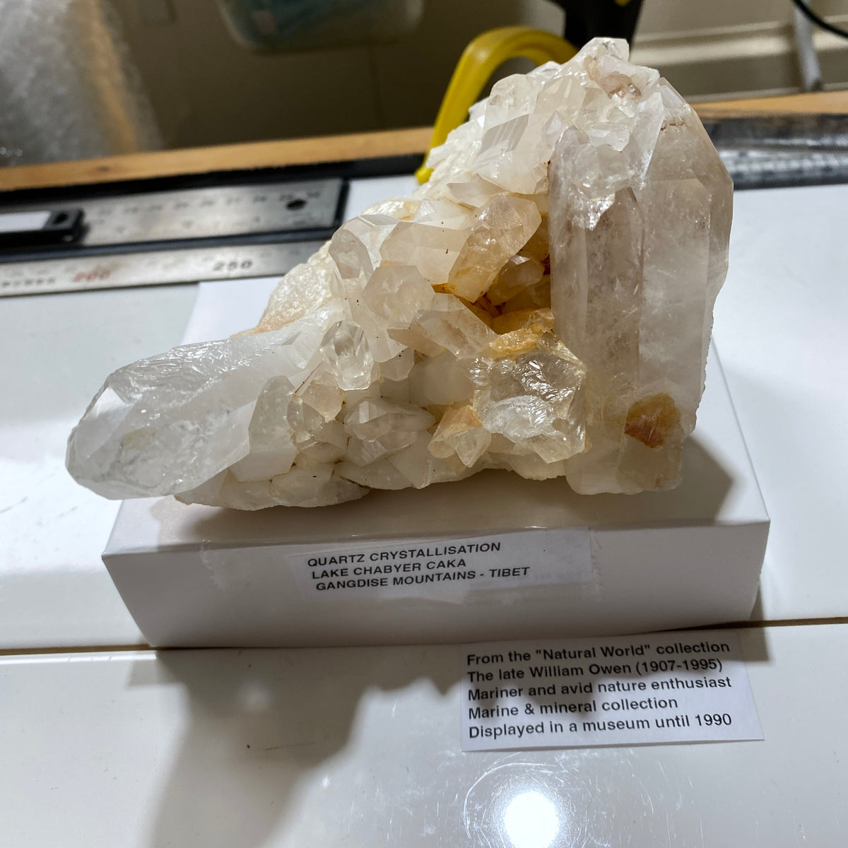 QUARTZ : RARE/IMPRESSIVE  SPECIMEN FROM LAKE CHABYER CAKO, GANGDISE MTS., TIBET. 583g MF5467