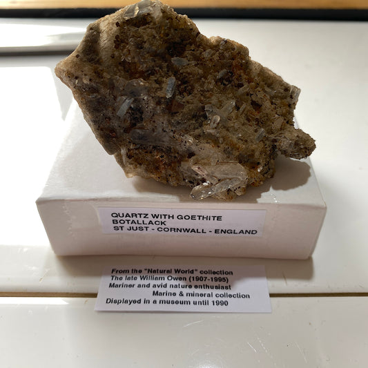 QUARTZ WITH GOETHITE - BOTALLACK, ST JUST, CORNWALL, ENGLAND 117g MF948