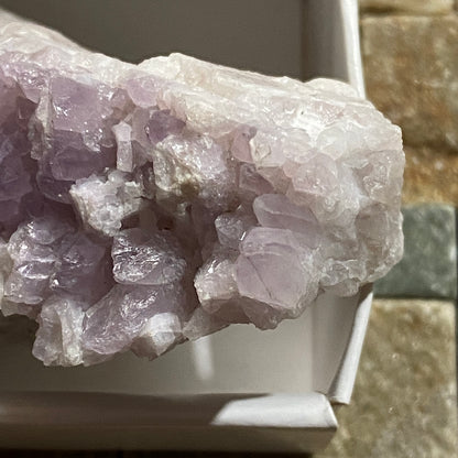 AMETHYST CRYSTALLISATION : GUANAJUATO, BAJIO REGION, MEXICO 80g MF5457