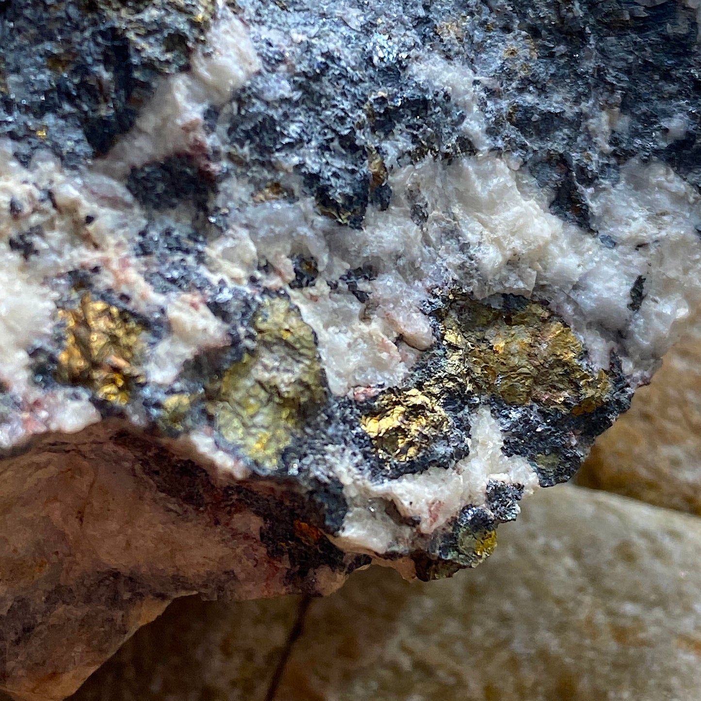 ORE SPECIMEN - ROZALIA MINE, BANSKA BYSTRICA MINING DISTRICT,  SLOVAKIA. 351g MF982