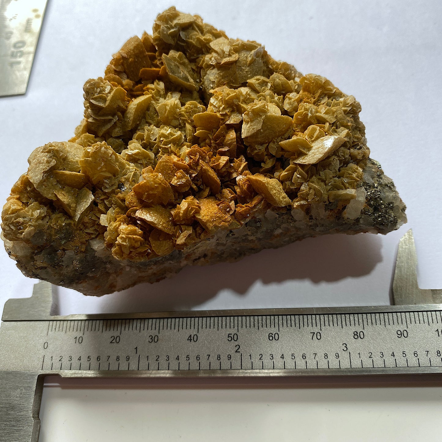 SIDERITE/DOLOMITE/PYRITE ETC ETC - CAVNIC MINE, MARAMURES COUNTY, ROMANIA 260g MF940