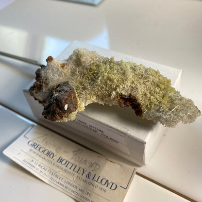 ZINCITE RARE SPECIMEN - ORZEL BIALY MINE, POLAND 33g. MF2340