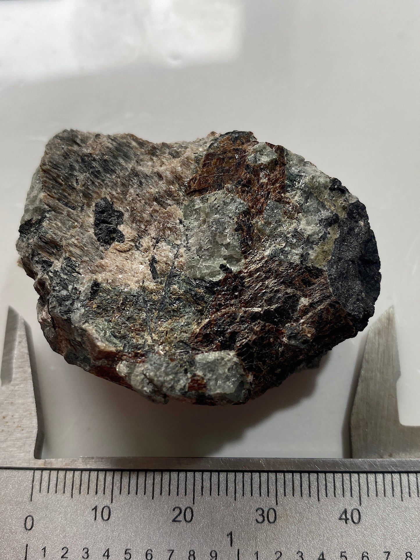 DELHAYELITE [ETC] : RASVUMCHORR MOUNTAIN, KOLA PENINSULA, RUSSIA 59g MF4821