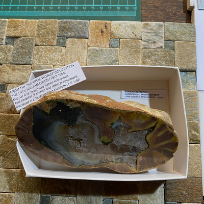 AGATE-CHALCEDONY QUARTZ - CARRIZALILLO, LUNA COUNTY, NEW MEXICO, U.S.A. 485g MF924