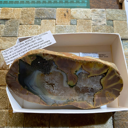 AGATE-CHALCEDONY QUARTZ - CARRIZALILLO, LUNA COUNTY, NEW MEXICO, U.S.A. 485g MF924