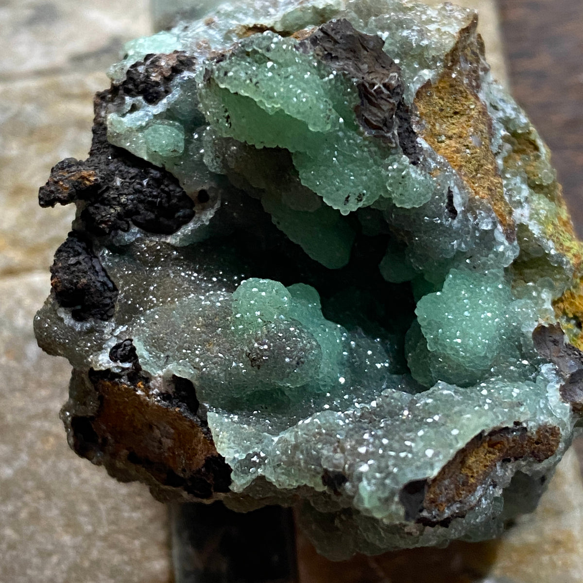 SMITHSONITE : TSUMEB MINE, OSHIKOTO, NAMIBIA. 87g MF5469
