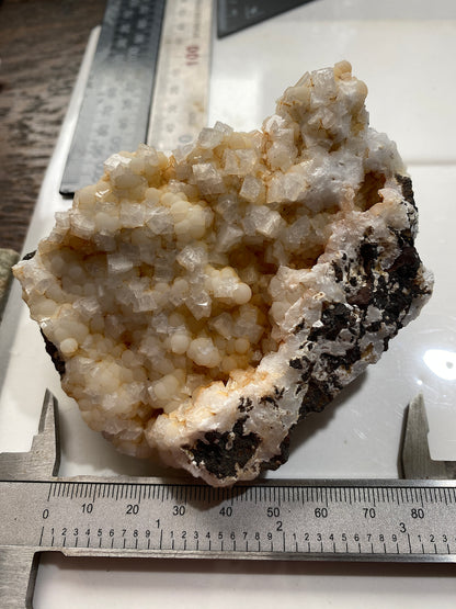 CHABAZITE & THOMSONITE : BJARNASTADALID, WESTFJORDS, ICELAND 205g MF4827