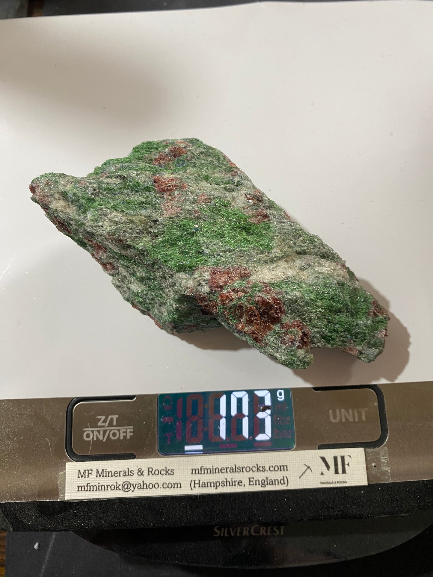 ECLOGITE [ GARNET & OMPHACITE] : GUSDAL OLIVINE PIT, ROMSDAL, NORWAY 173g MF4829