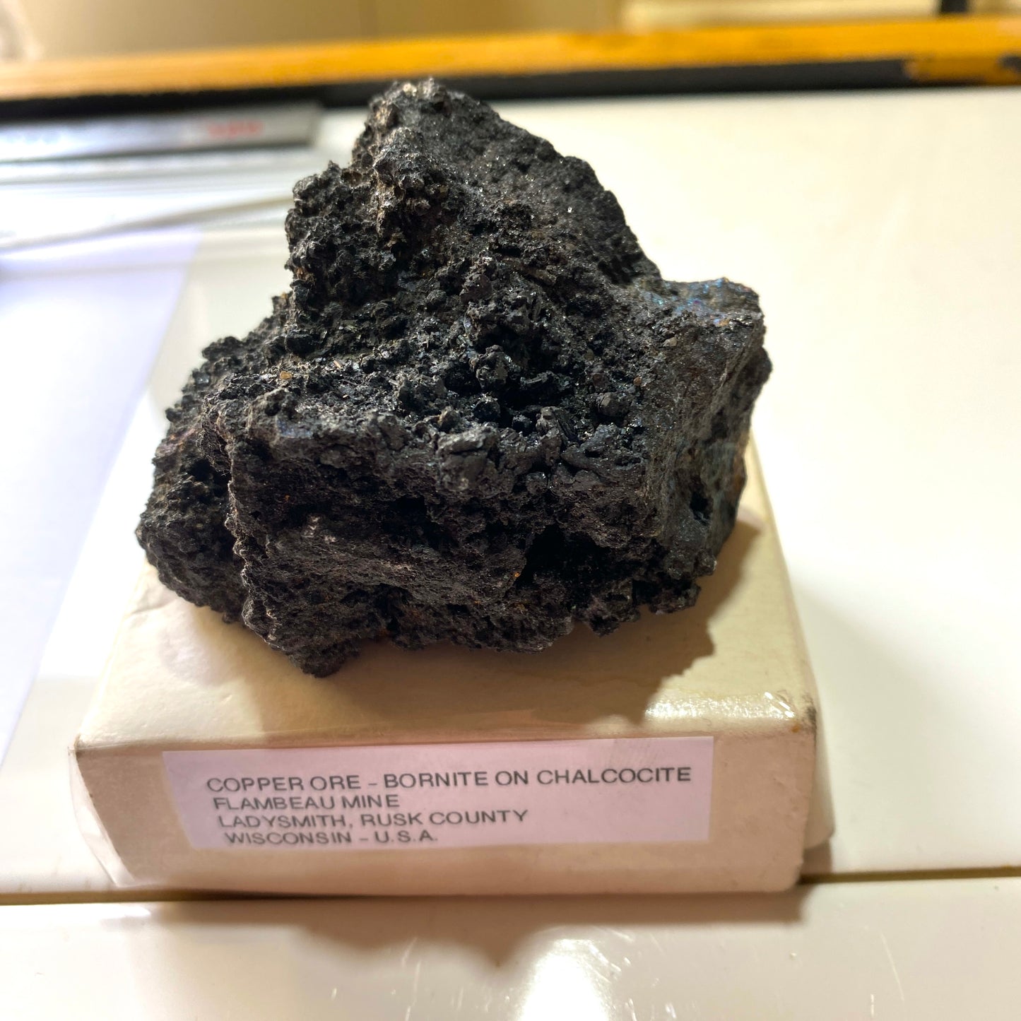 COPPER ORE, BORNITE ON CHALCOCITE [ETC] - FLAMBEAU MINE, WISCONSON, U.S.A. 272g MF1000