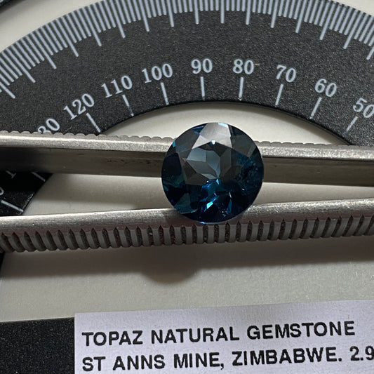 TOPAZ NATURAL GEMSTONE : ST ANNS MINE, KAROI DISTRICT, MASHONALAND, ZIMBABWE 2.98Ct MFG4829