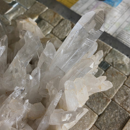 QUARTZ CRYSTAL ASSEMBLAGE, HIMALAYAS MTS, NEPAL SUBSTANTIAL 1164g MF1550