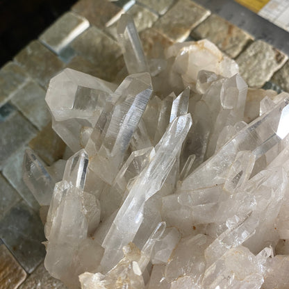 QUARTZ CRYSTAL ASSEMBLAGE, HIMALAYAS MTS, NEPAL SUBSTANTIAL 1164g MF1550