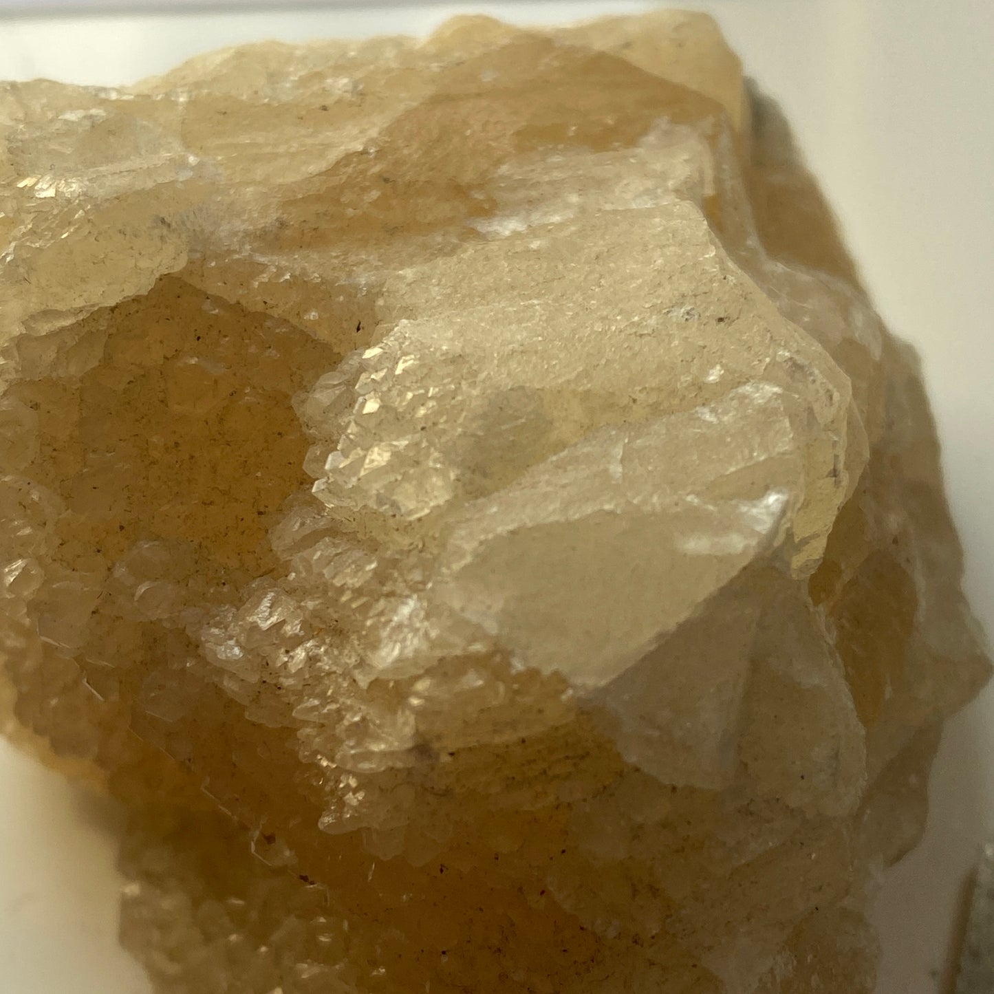 WITHERITE - MINERVA NO 1 MINE, HARDIN COUNYT, ILLINOIS, U.S.A. 147g MF1010