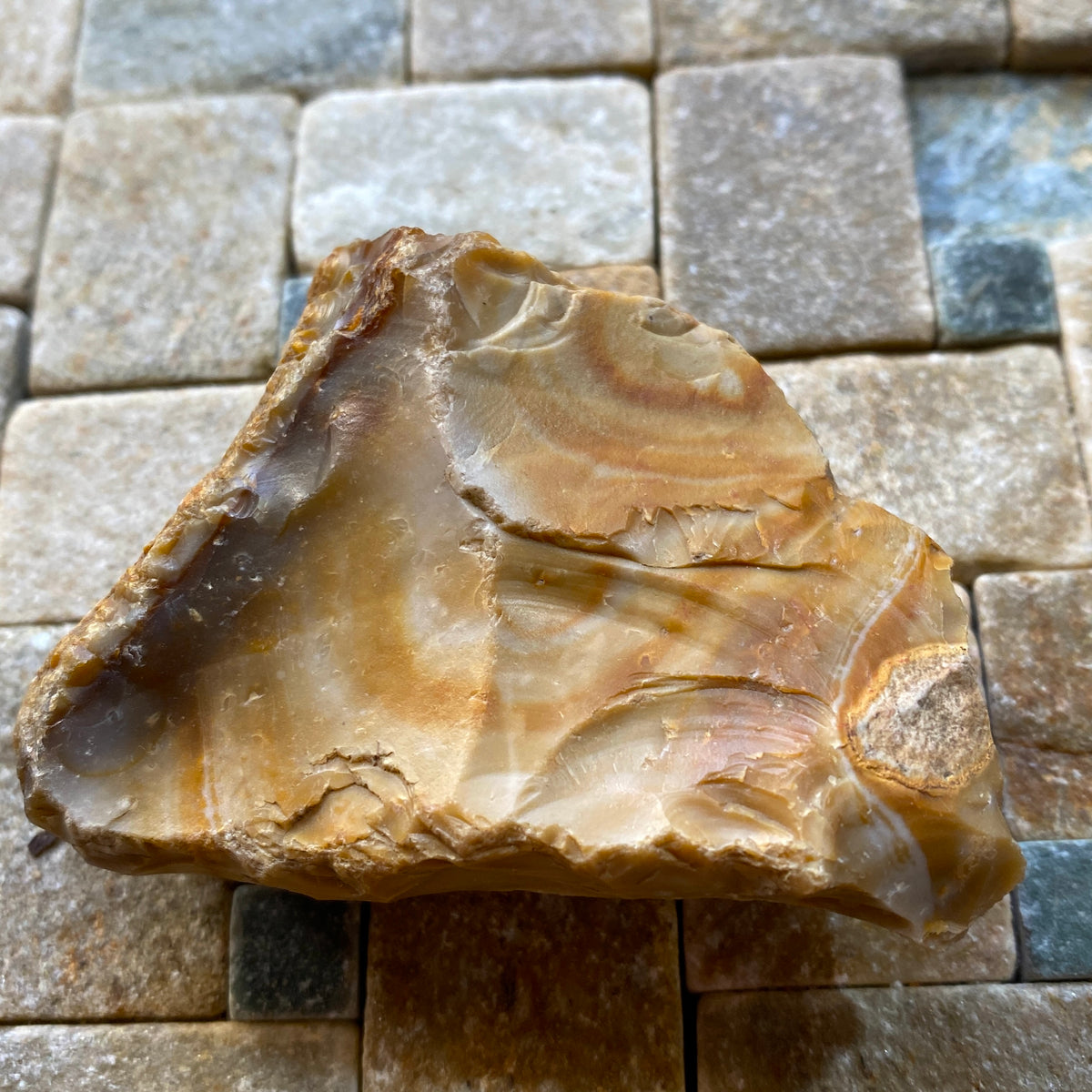 UNUSUAL CHERT/FLINT : SRODBORZE, VOIVODESHIP, POLAND. 101g MF5477