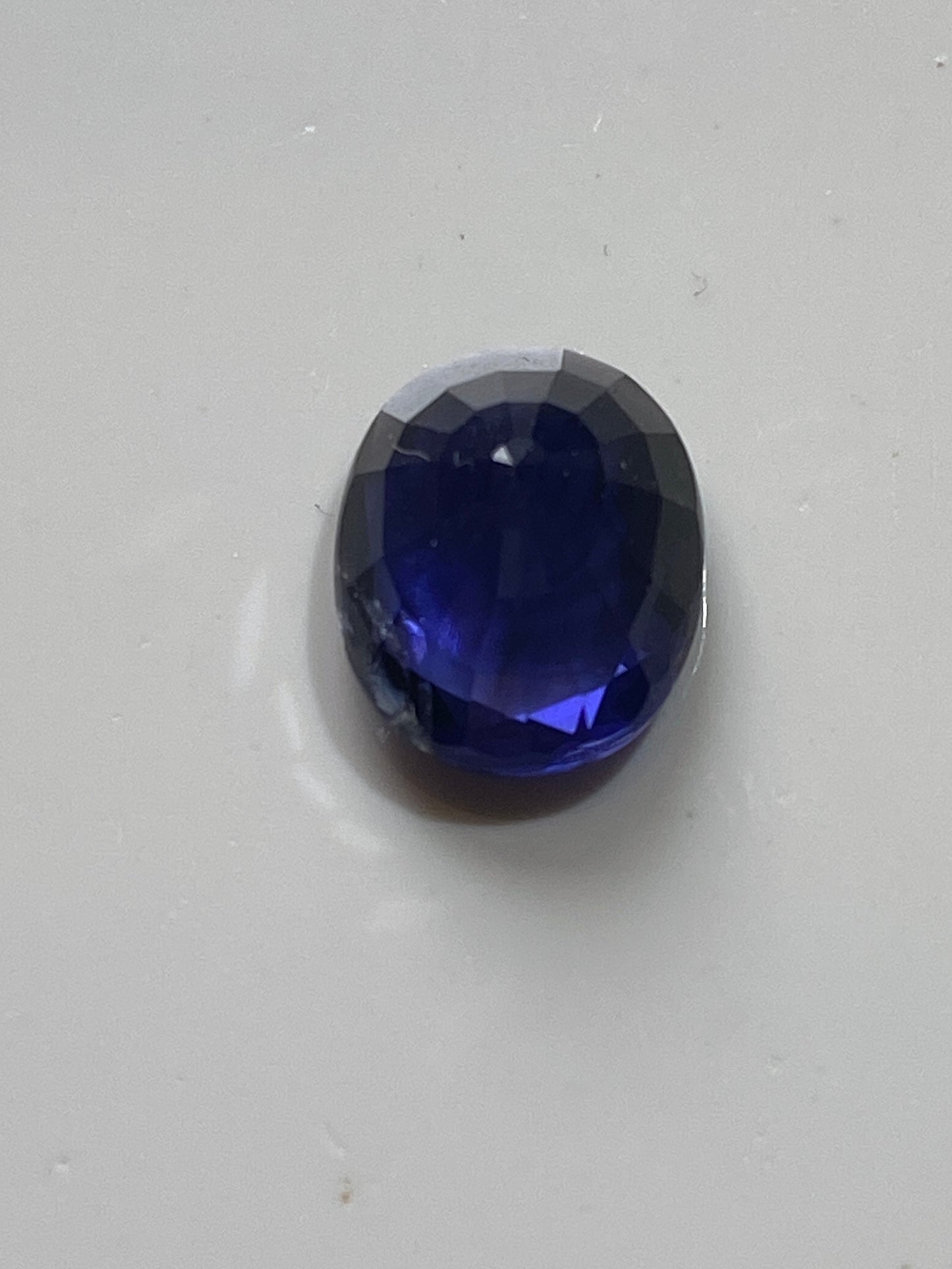 IOLITE NATURAL GEMSTONE : BABATI, MANYARA, TANZANIA. 1.72Ct MFG4831