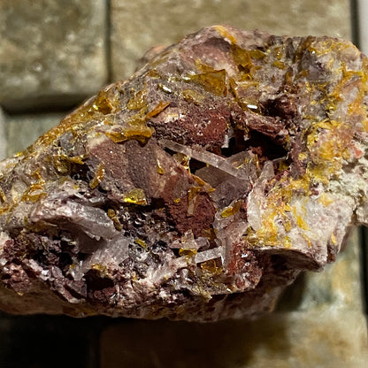 WULFENITE ON MATRIX : TOUSSIT MINING DISTRICT, ORIENTAL - MOROCCO  37g MF5480