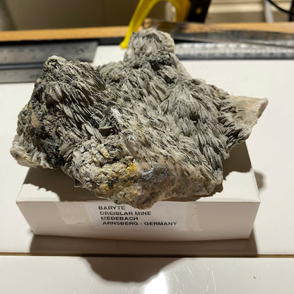 BARYTE WITH CHALCOPYRITE : DREISLAR MINE, MEDEBACH, ARNSBERG, GERMANY. 537g. MF5481