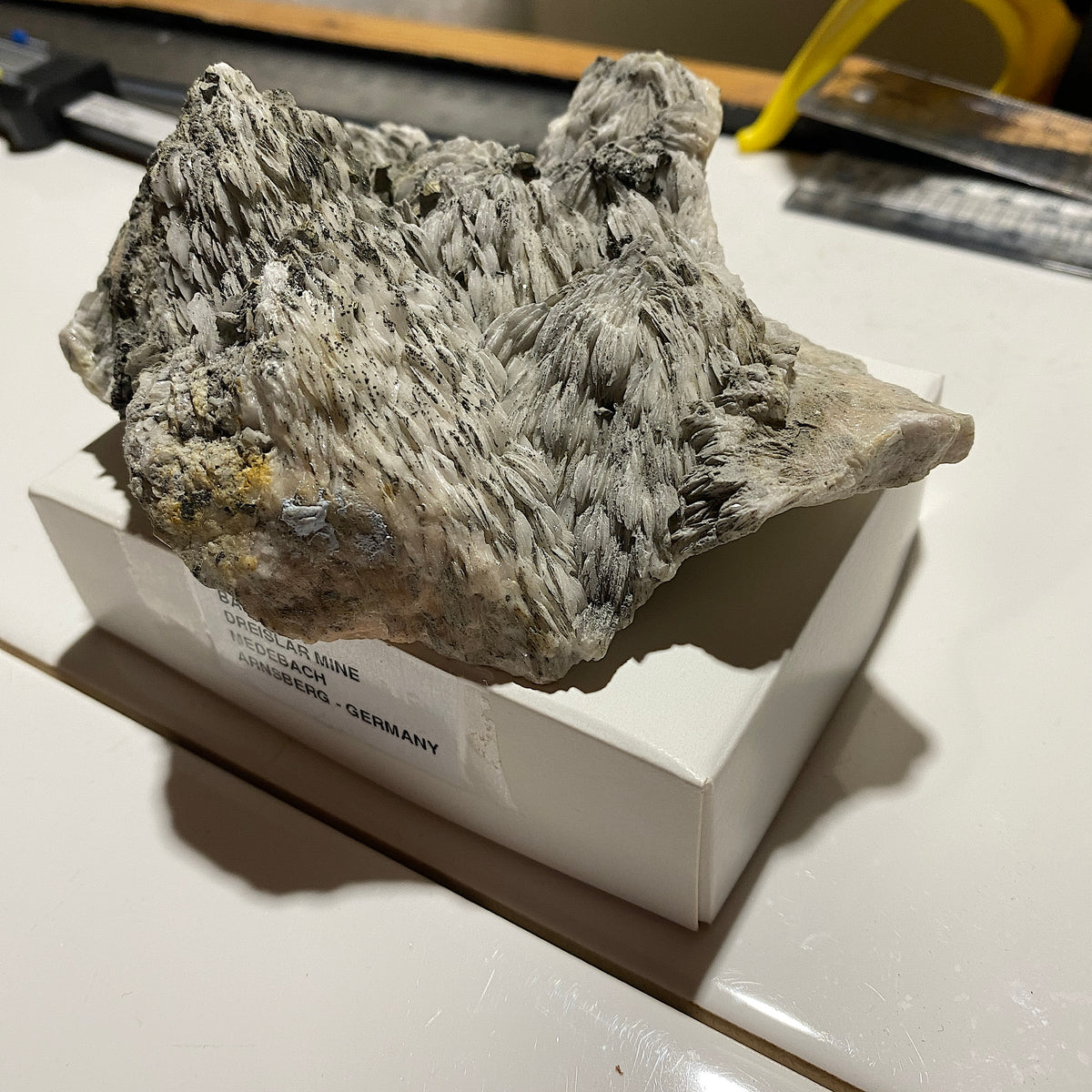 BARYTE WITH CHALCOPYRITE : DREISLAR MINE, MEDEBACH, ARNSBERG, GERMANY. 537g. MF5481