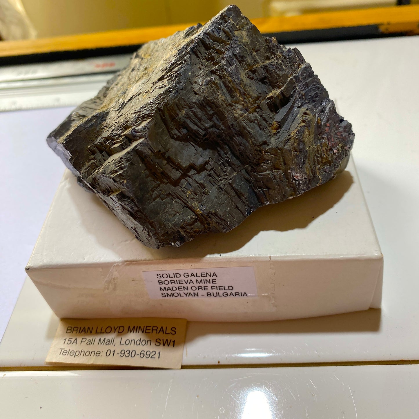 MINERAI DE GALÈNE SOLIDE DE LA MINE BORIEVA, BULGARIE LOURD 1020g MF1006