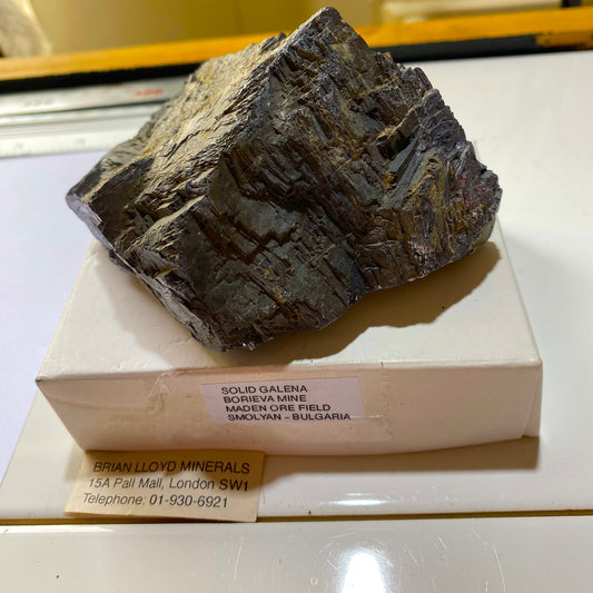 MINERAI DE GALÈNE SOLIDE DE LA MINE BORIEVA, BULGARIE LOURD 1020g MF1006