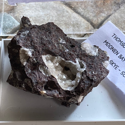 THOMSONITE - MOONEN BAY, ISLE OF SKYE, SCOTLAND. 24g. MF2366