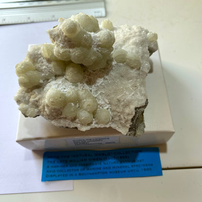 GYROLITE WITH OKENITE [ETC] - MALAD QUARRY, MUMBAI, MAHARASHTRA, INDIA 233g MF1056