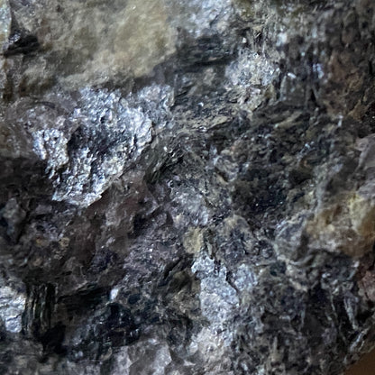 PINITE AFTER CORDIERITE : GREAT ROCK MINE, HENNOCK, BOVEYTRACEY, DEVON, ENGLAND 32g MF5483