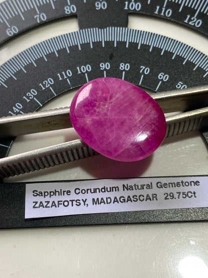 SAPPHIRE CORUNDUM GEMSTONE : ZAZAFOTSY, IHOSY, IROROMBE, MADAGASCAR  13.09Ct MFG4835